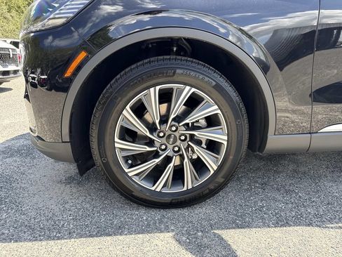 New 2026 Lincoln Aviator 2WD image 10