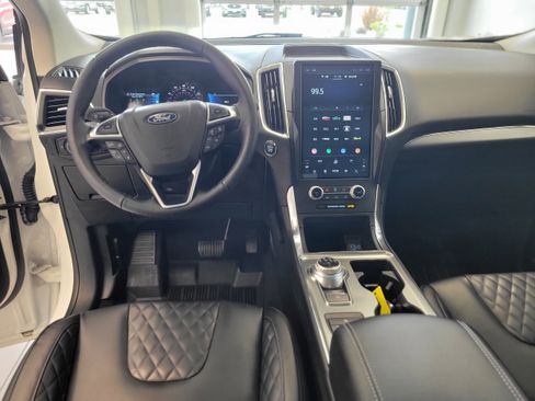 Used 2024 Ford Edge Titanium w/ Equipment Group 301A AWD/4WD image 14