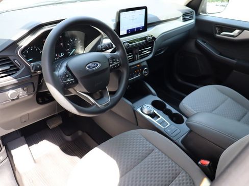 Used 2020 Ford Escape SE AWD/4WD image 4
