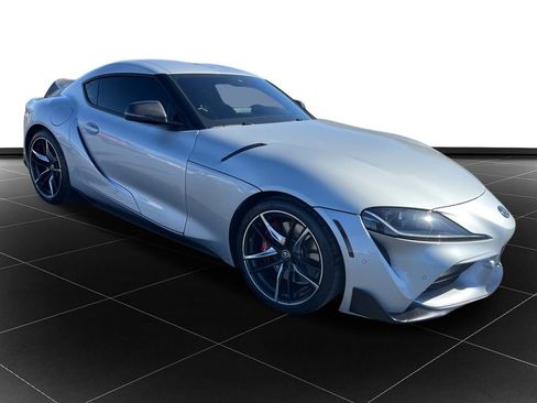 Used 2022 Toyota Supra Premium w/ Driver Assist Package image 7