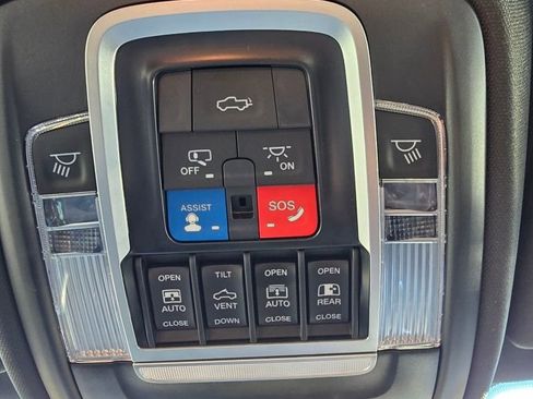 Used 2023 RAM 1500 Limited AWD/4WD image 33