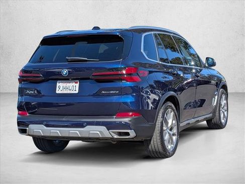 Used 2024 BMW X5 xDrive50e w/ Executive Package AWD/4WD image 5