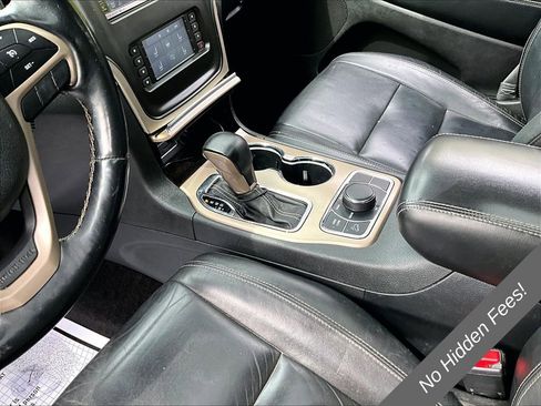 Used 2017 Jeep Grand Cherokee Limited AWD/4WD image 13