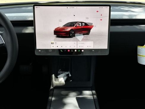 Used 2025 Tesla Model 3 Long Range RWD image 17