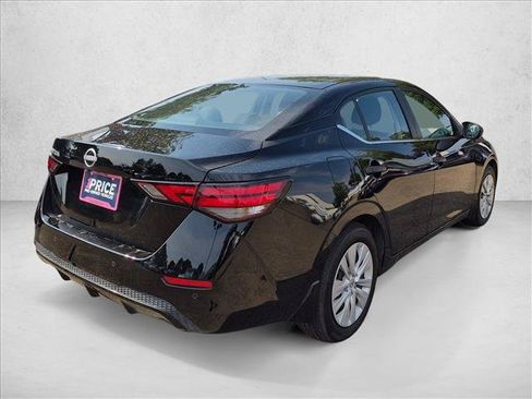 Used 2025 Nissan Sentra S FWD image 5