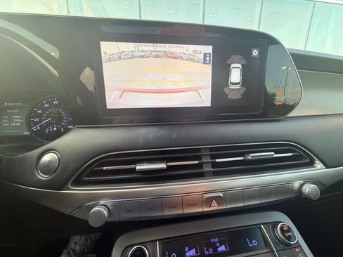 Used 2021 Hyundai Palisade SEL w/ Premium Package FWD image 14