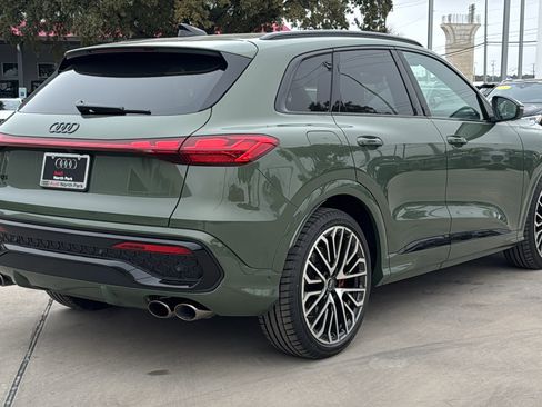 New 2025 Audi SQ5 Prestige image 7