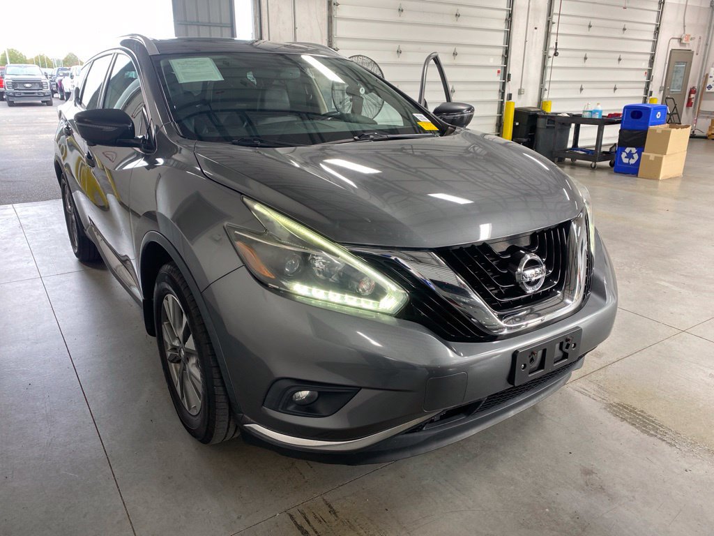 Used 2018 Nissan Murano SL w/ Moonroof Package AWD/4WD image 1