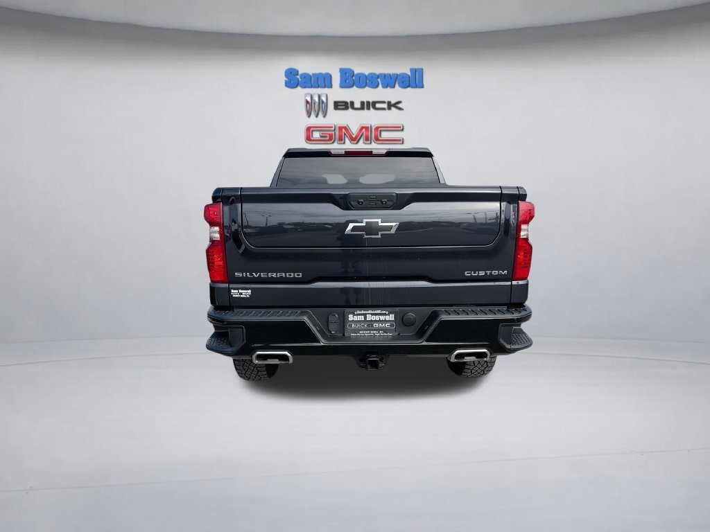 Used 2024 Chevrolet Silverado 1500 Custom Trail Boss AWD/4WD image 9