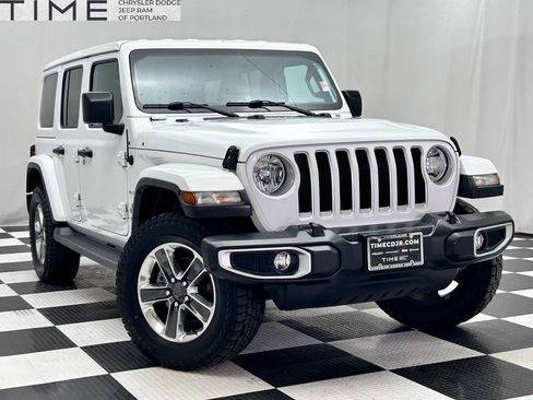 Used 2018 Jeep Wrangler Unlimited Sahara image 1