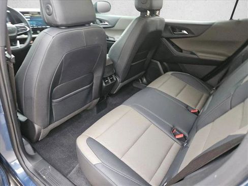 Used 2025 Chevrolet Equinox LT w/ Convenience Package II FWD image 11