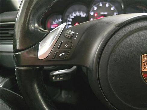 Used 2014 Porsche 911 Targa 4S image 14