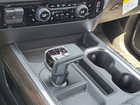New 2026 Chevrolet Silverado 1500 RST w/ RST All Star Premium Package AWD/4WD image 17