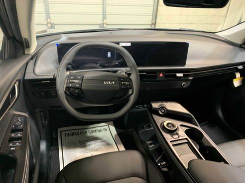 New 2025 Kia EV6 Light image 4
