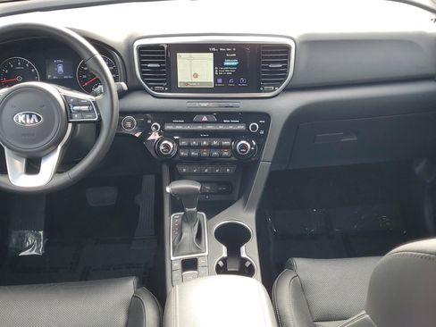Used 2020 Kia Sportage EX w/ Option Group 15 image 17