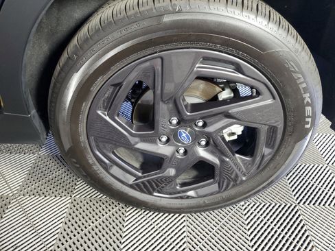 Used 2025 Subaru Crosstrek 2.5i Sport w/ Crosstrek Mirror Package image 32