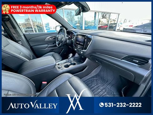 Used 2022 Chevrolet Traverse Premier w/ LPO, Floor Liner Package AWD/4WD image 21
