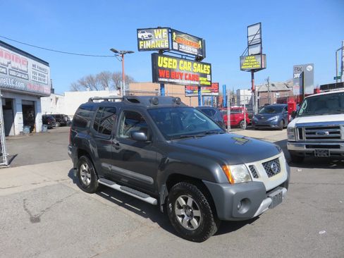 Used 2012 Nissan Xterra PRO-4X w/ Pro-4x Leather Pkg image 3
