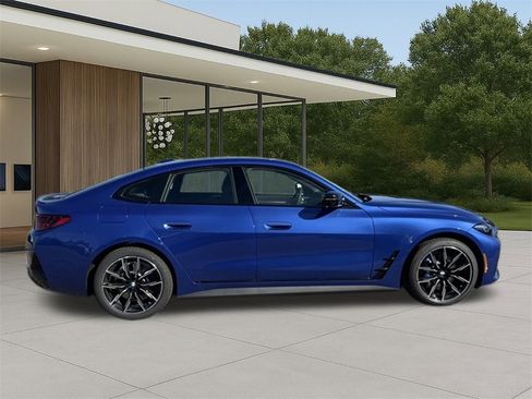 New 2026 BMW i4 eDrive40 w/ M Sport Package image 7