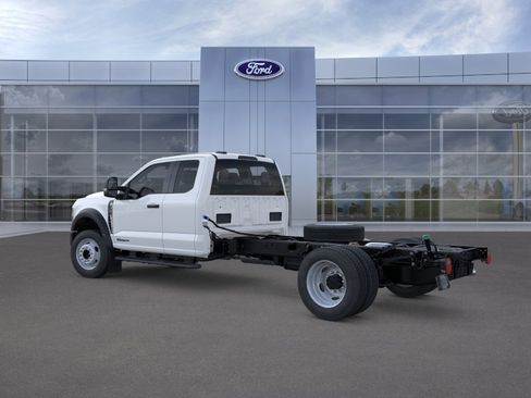 New 2026 Ford F550 4x4 Supercab Super Duty image 4