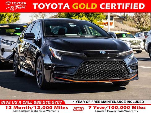 Certified 2023 Toyota Corolla SE w/ SE Package image 1