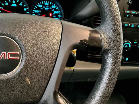 Used 2013 GMC Sierra 1500 W/T w/ Work Truck Preferred Package image 18