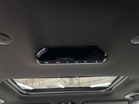 New 2027 Kia Telluride S image 28