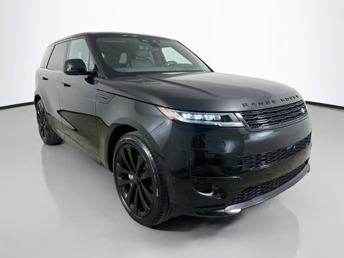 New 2027 Land Rover Range Rover Sport Dynamic SE AWD/4WD image 3