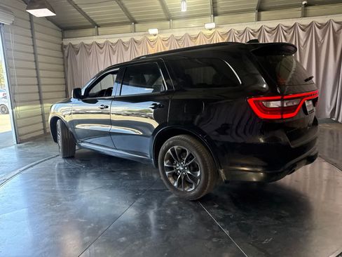 Used 2024 Dodge Durango GT RWD image 6