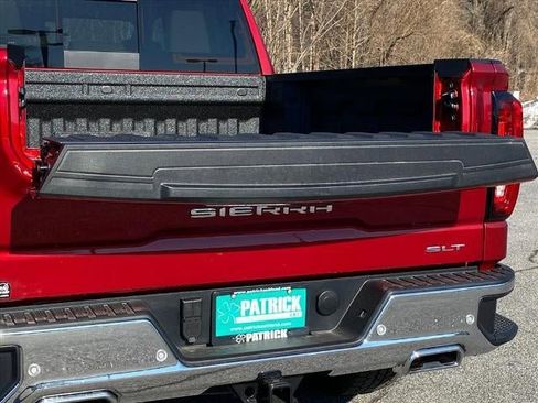 New 2026 GMC Sierra 1500 SLT w/ SLT Premium Plus Package image 5
