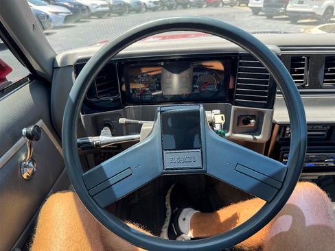 Used 1987 Chevrolet El Camino V8 RWD image 12