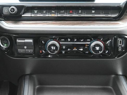 Used 2025 Chevrolet Silverado 3500 LT w/ All Star Edition image 18