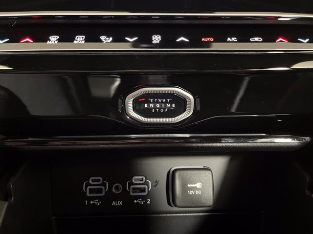 Used 2026 Jeep Grand Cherokee Limited w/ Limited Altitude Package AWD/4WD image 25