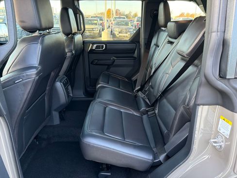 New 2025 Ford Bronco Outer Banks image 24