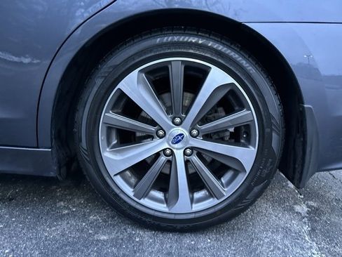 Used 2017 Subaru Legacy 2.5i Limited image 28