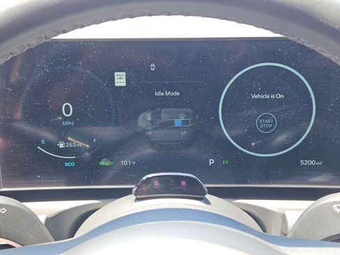 Used 2025 Hyundai Tucson SEL image 12