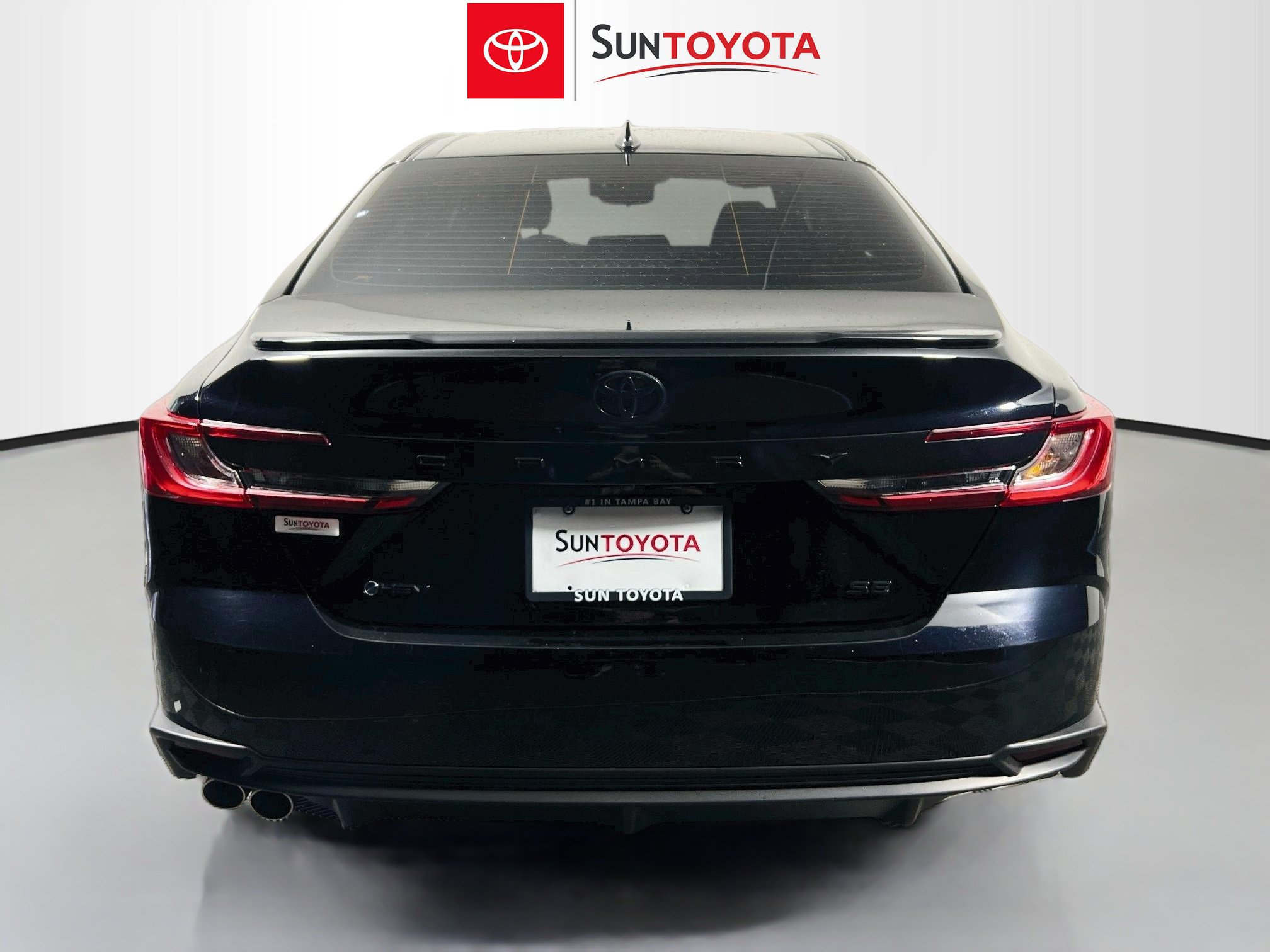 Used 2025 Toyota Camry SE FWD image 5