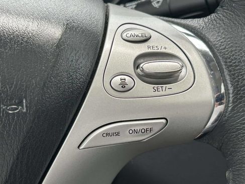 Used 2015 Nissan Murano SL w/ SL Technology Package FWD image 23