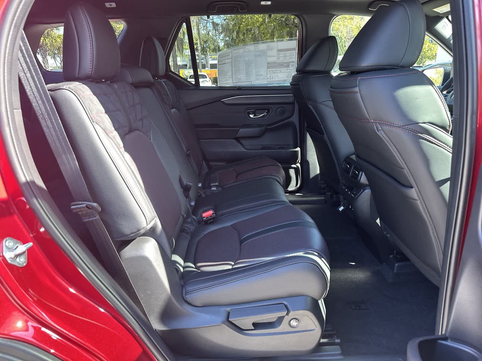 New 2026 Honda Pilot Black Edition image 16