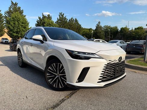 Used 2025 Lexus RX 350 w/ Convenience Package AWD/4WD image 3