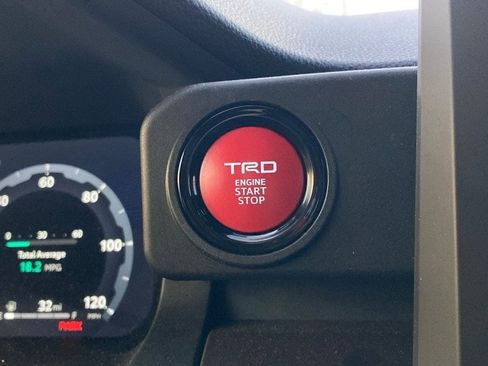 Certified 2025 Toyota Tacoma TRD Sport image 18