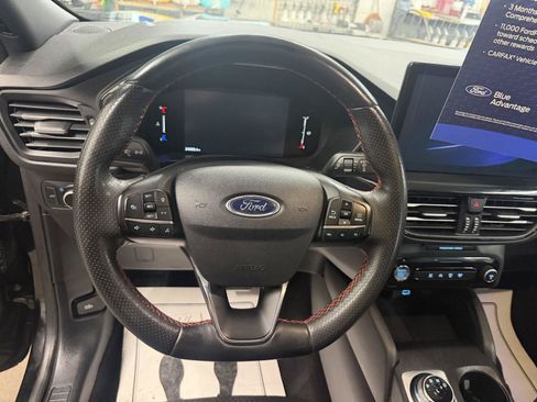Certified 2023 Ford Escape ST-Line w/ Tech Pack #1 AWD/4WD image 12