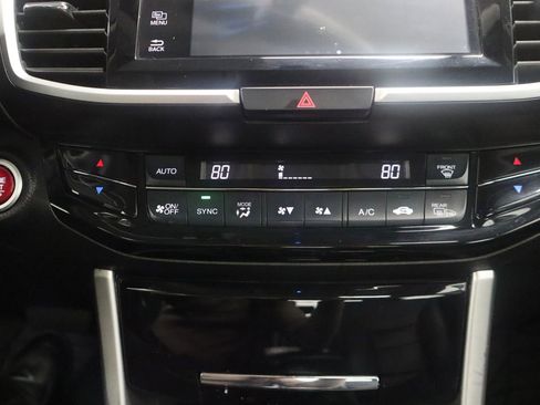 Used 2017 Honda Accord EX-L image 25