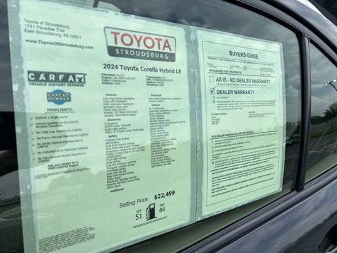 Used 2024 Toyota Corolla LE AWD/4WD image 25