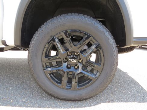 New 2025 Chevrolet Colorado Trail Boss image 13