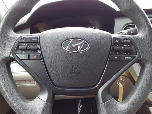 Used 2016 Hyundai Sonata SE FWD image 21