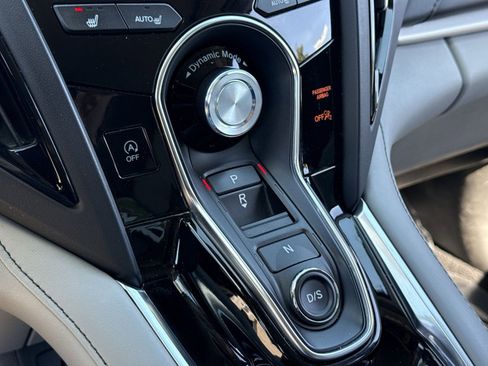 Used 2023 Acura RDX AWD w/ Technology Package image 12