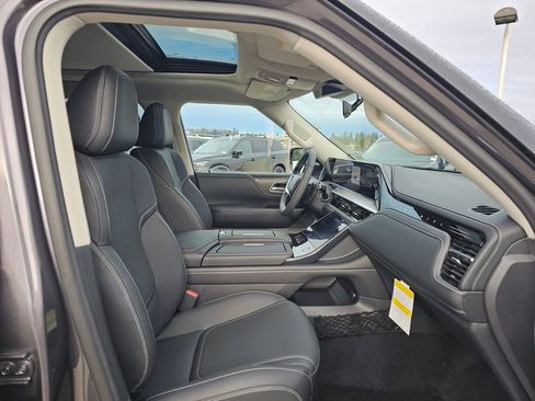 New 2026 INFINITI QX80 Pure image 19