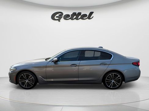 Used 2023 BMW 540i w/ Premium Package image 7