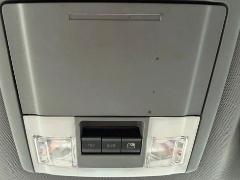 Used 2011 Ford F150 Lariat w/ Lariat Plus Pkg image 22